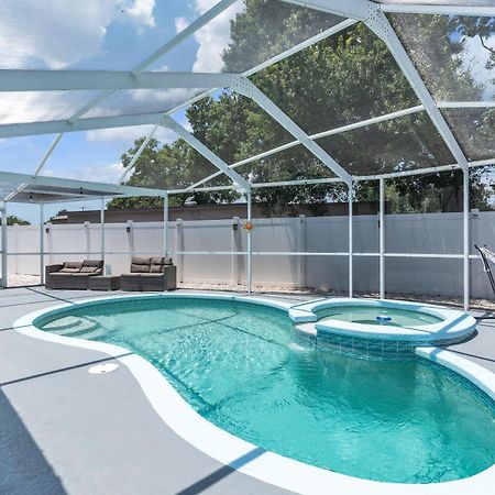 Stunning Modern Home In Tampa With Pool - Just 5 Minutes From Airport! מראה חיצוני תמונה