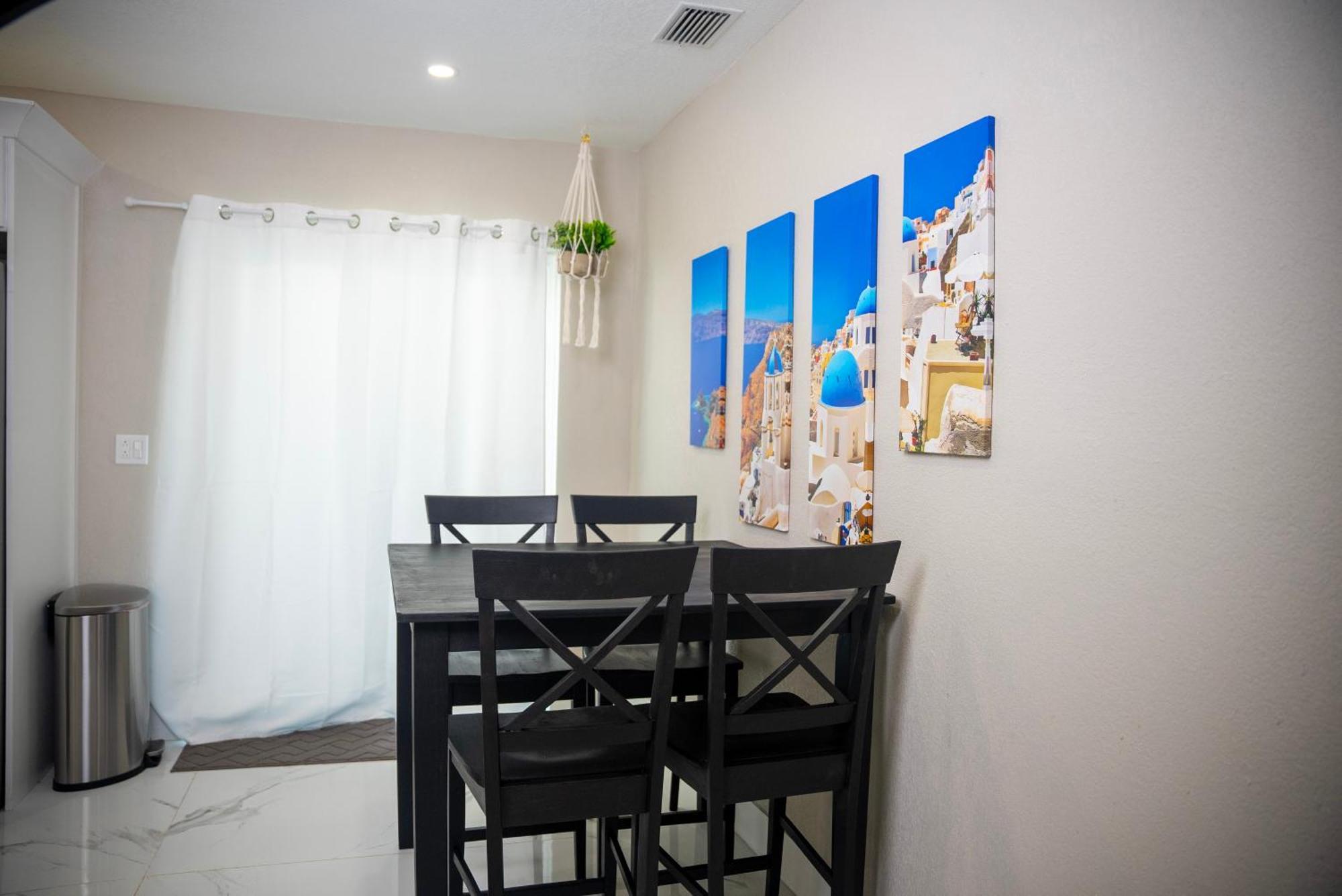 Stunning Modern Home In Tampa With Pool - Just 5 Minutes From Airport! מראה חיצוני תמונה